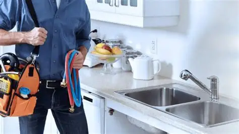 Choosing the Best Home Repair Contractor: A Comprehensive Guide